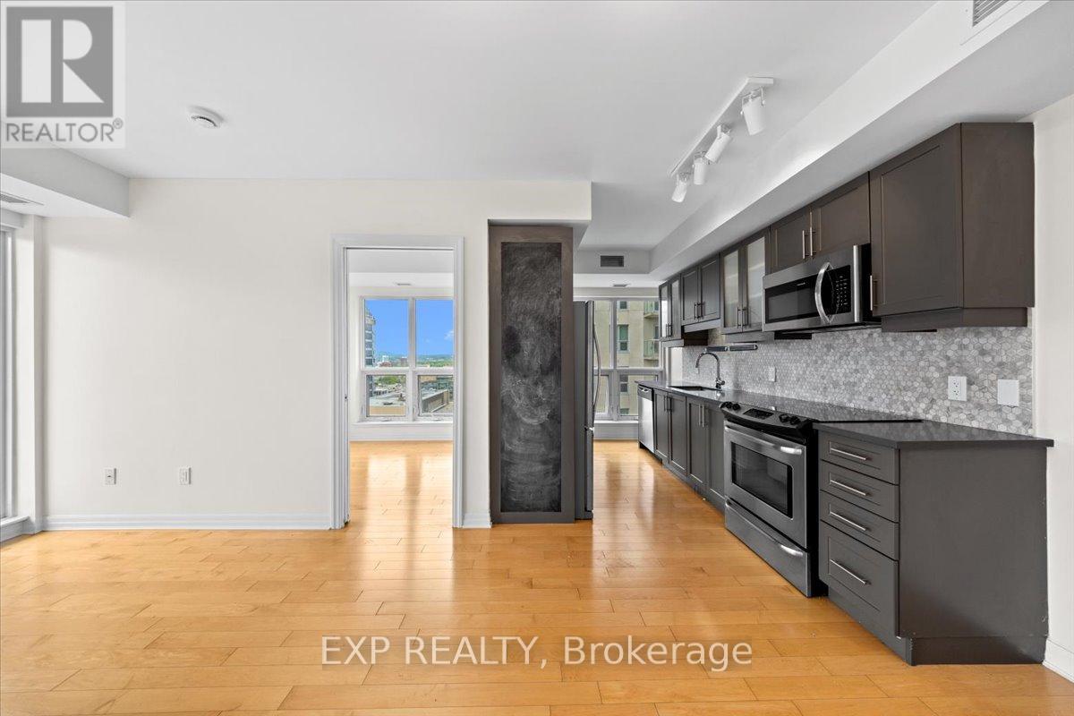 2009 - 195 Besserer Street
