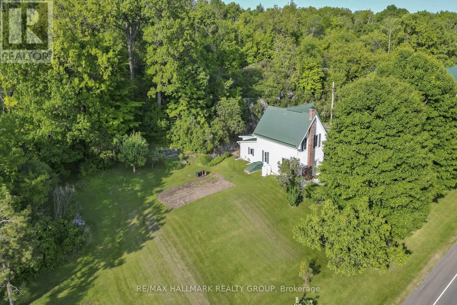 4240 Carp Road