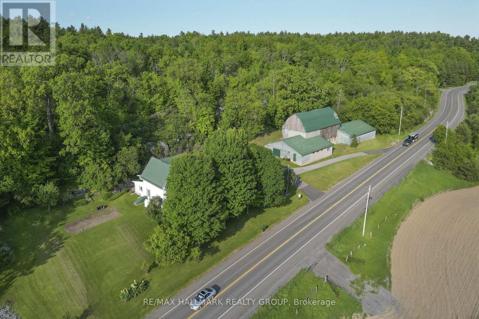 4240 Carp Road