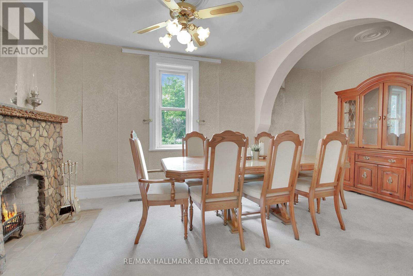 4240 Carp Road