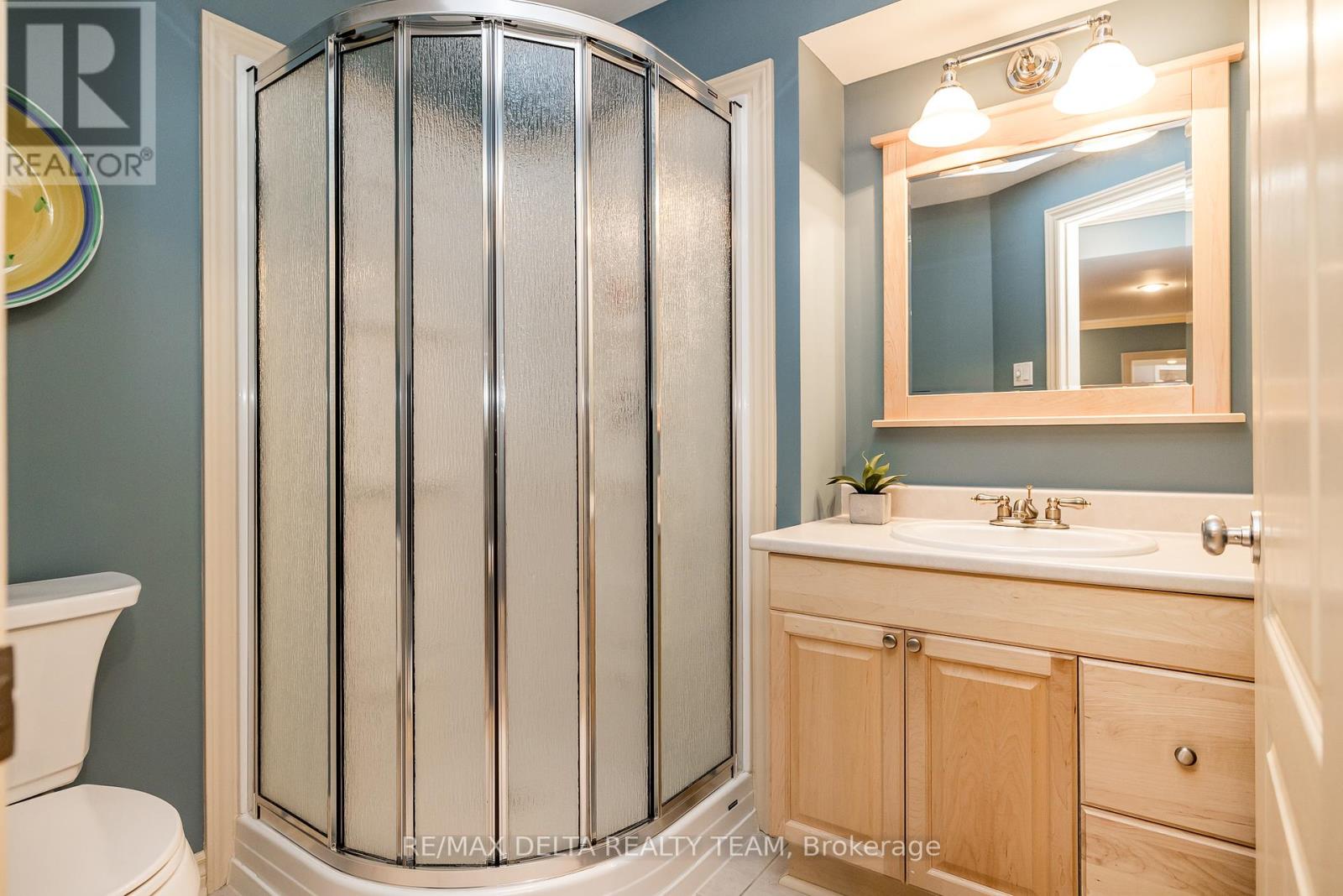 1779 Heatherstone Crescent