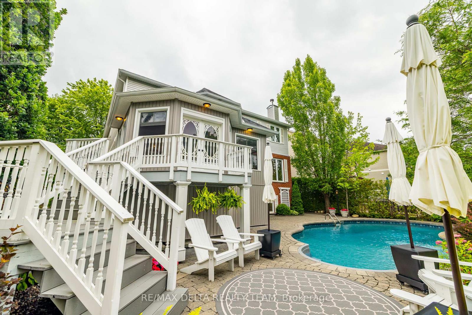 1779 Heatherstone Crescent