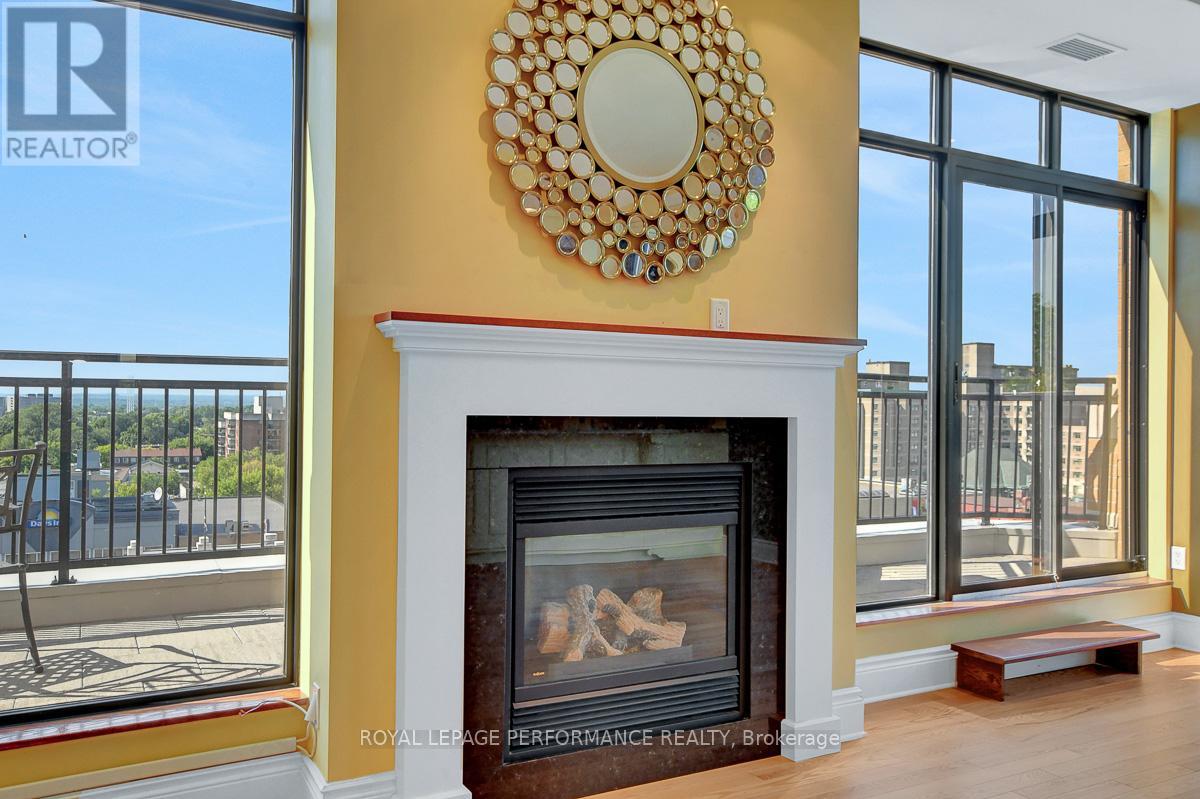 Ph2 - 260 Besserer Street