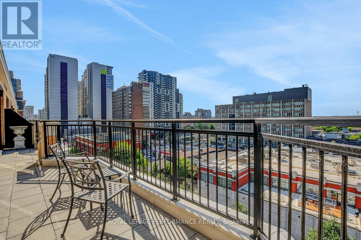 Ph2 - 260 Besserer Street