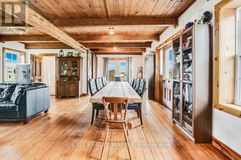 3225 Stardale Road W