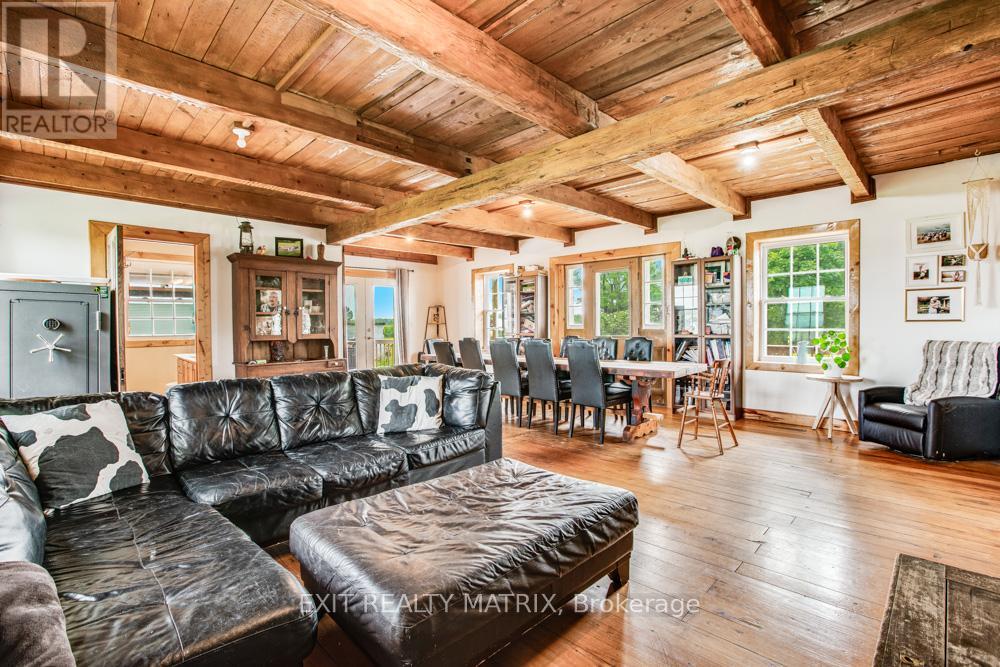 3225 Stardale Road W