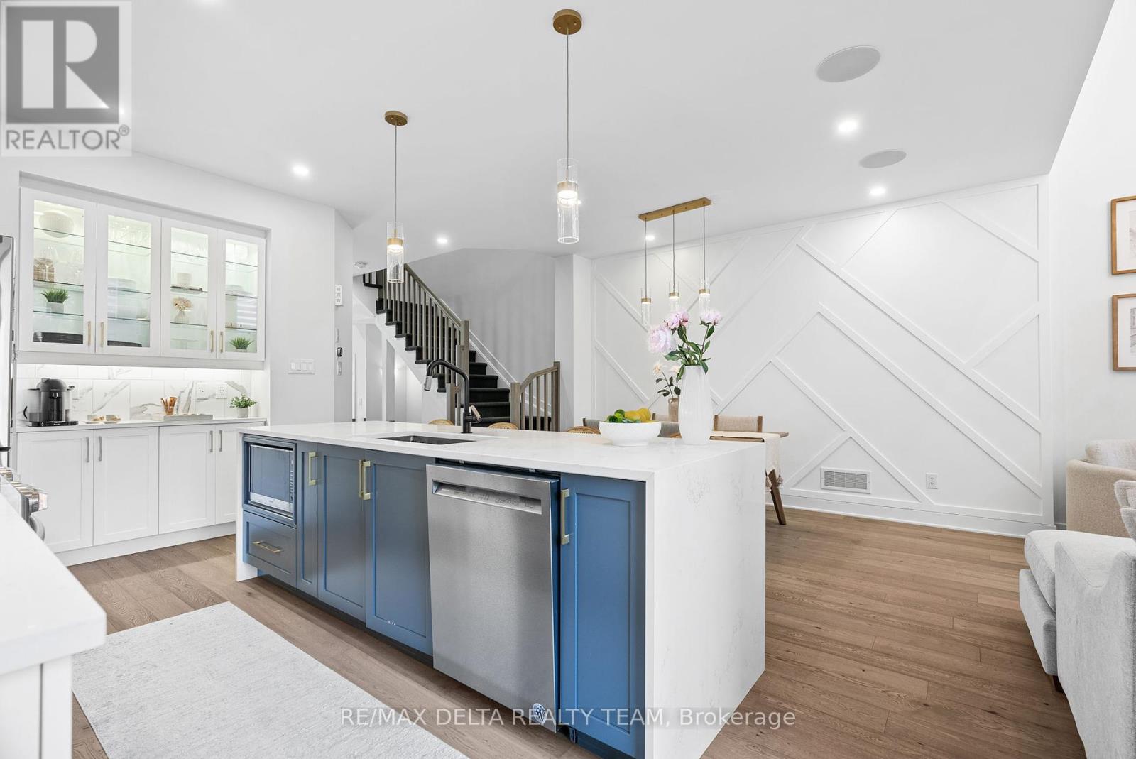 478 Trident Mews