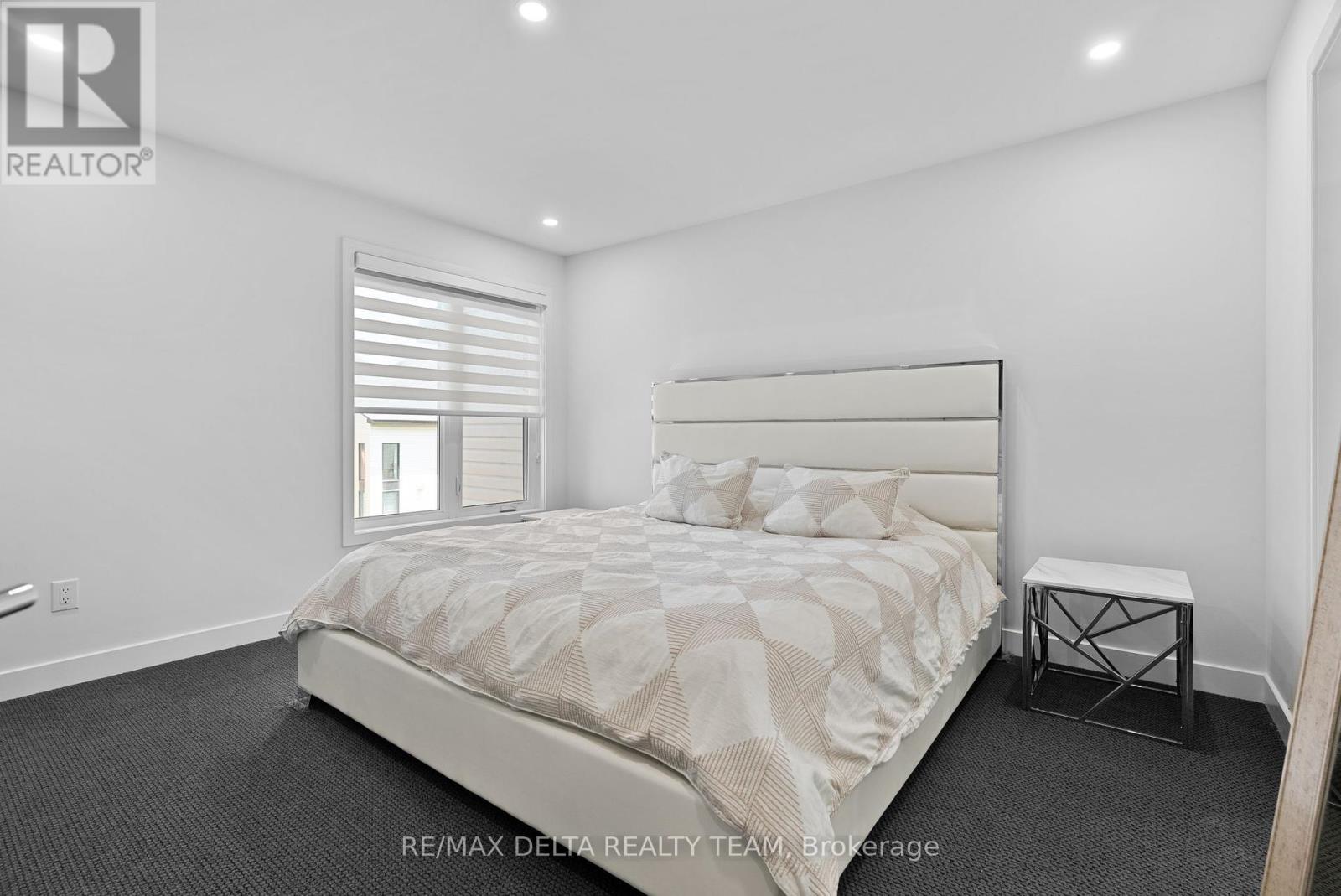 478 Trident Mews
