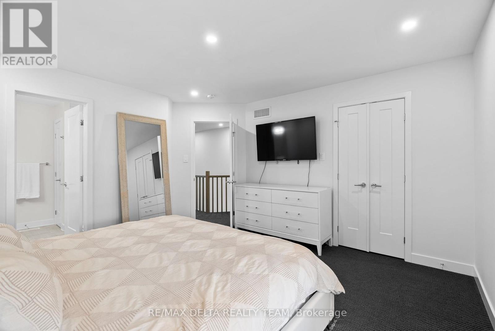 478 Trident Mews
