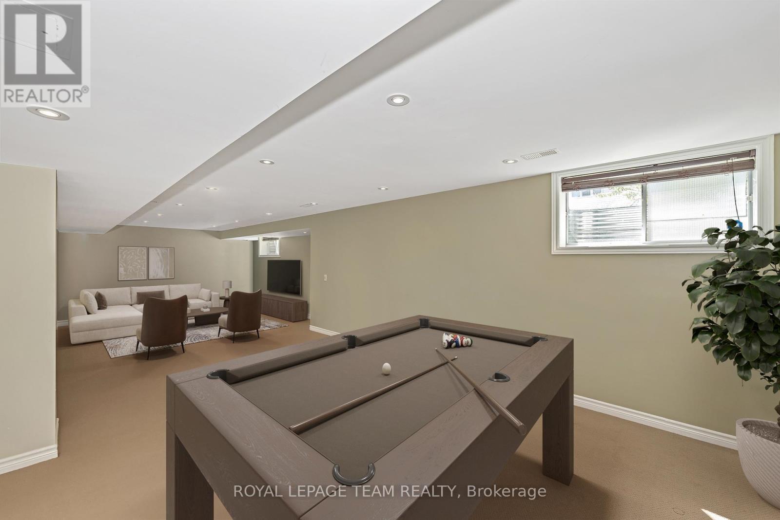 120 Tapestry Drive