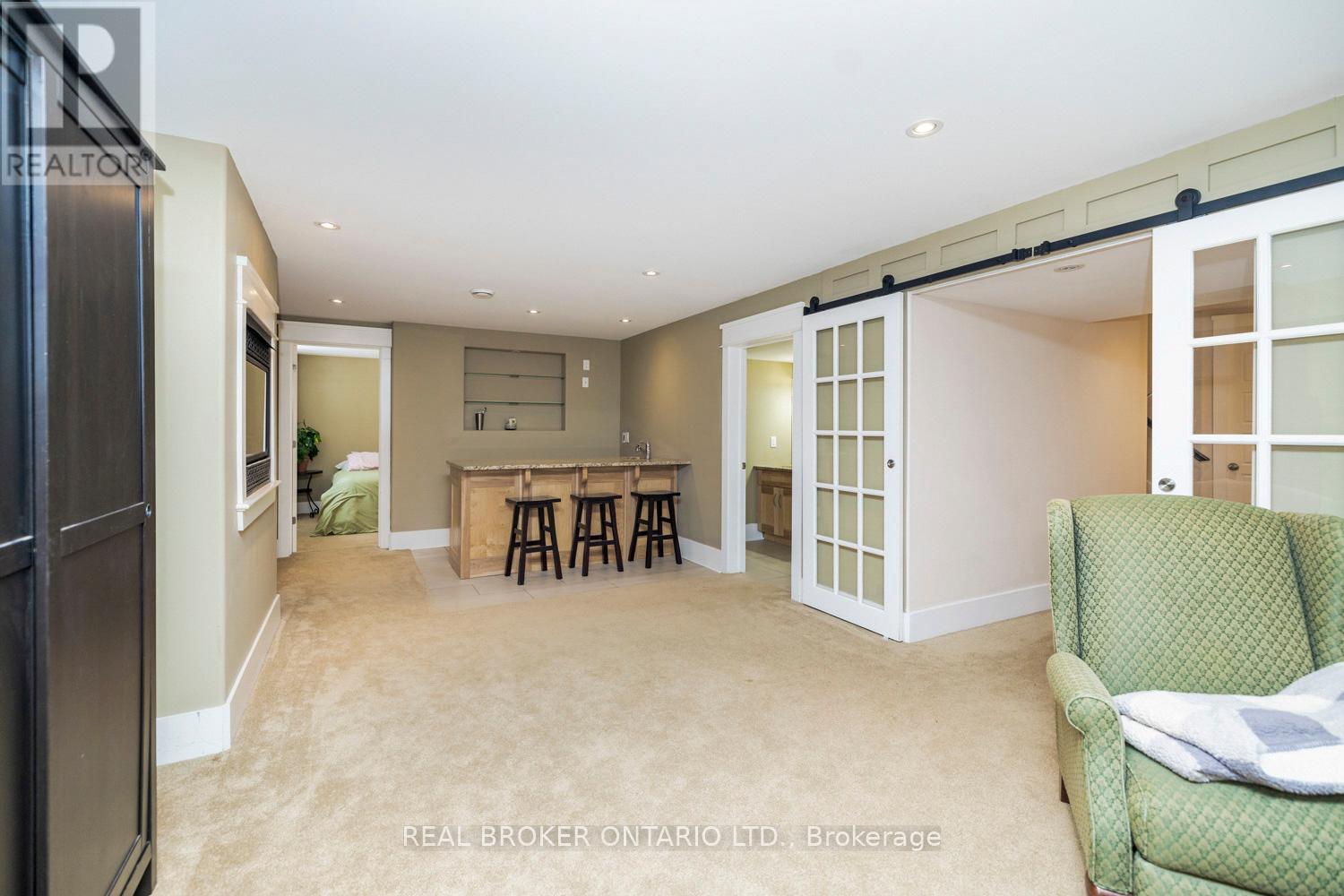 221 Jensen Court