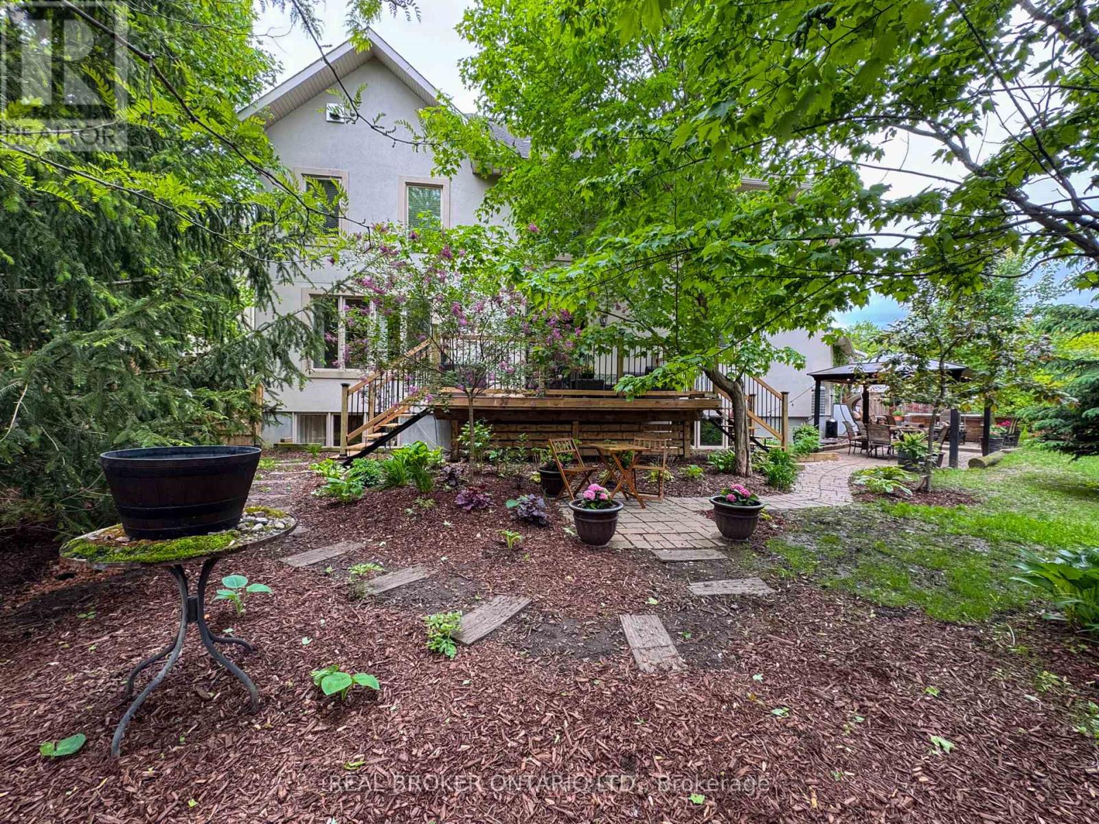 221 Jensen Court