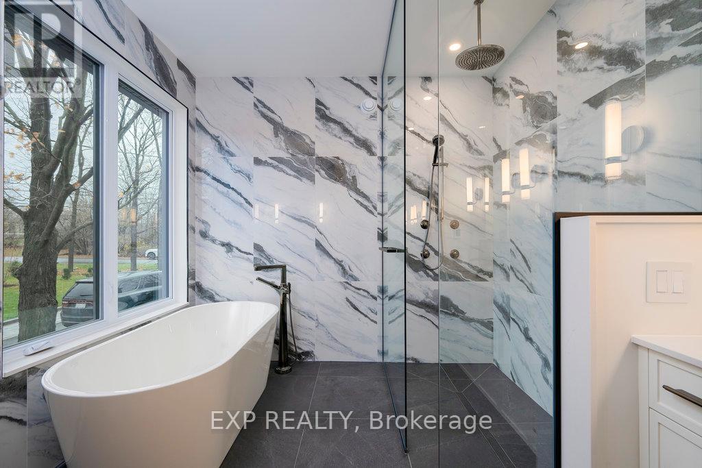 26 Clovelly Road W