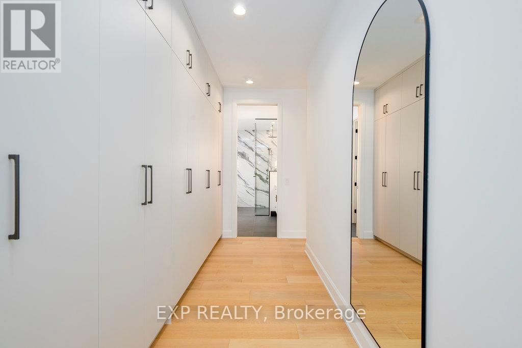 26 Clovelly Road W