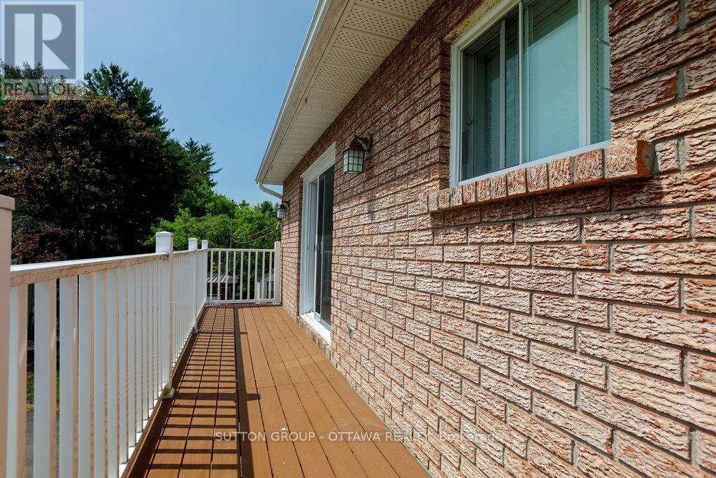 223 Des Outaouais Street