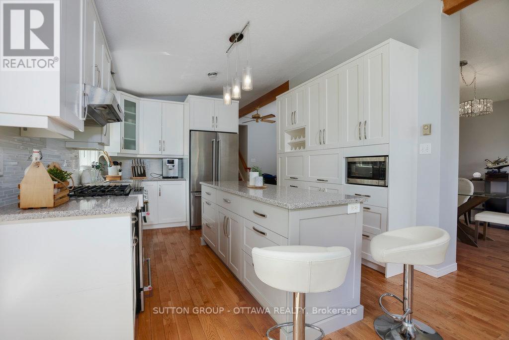 223 Des Outaouais Street