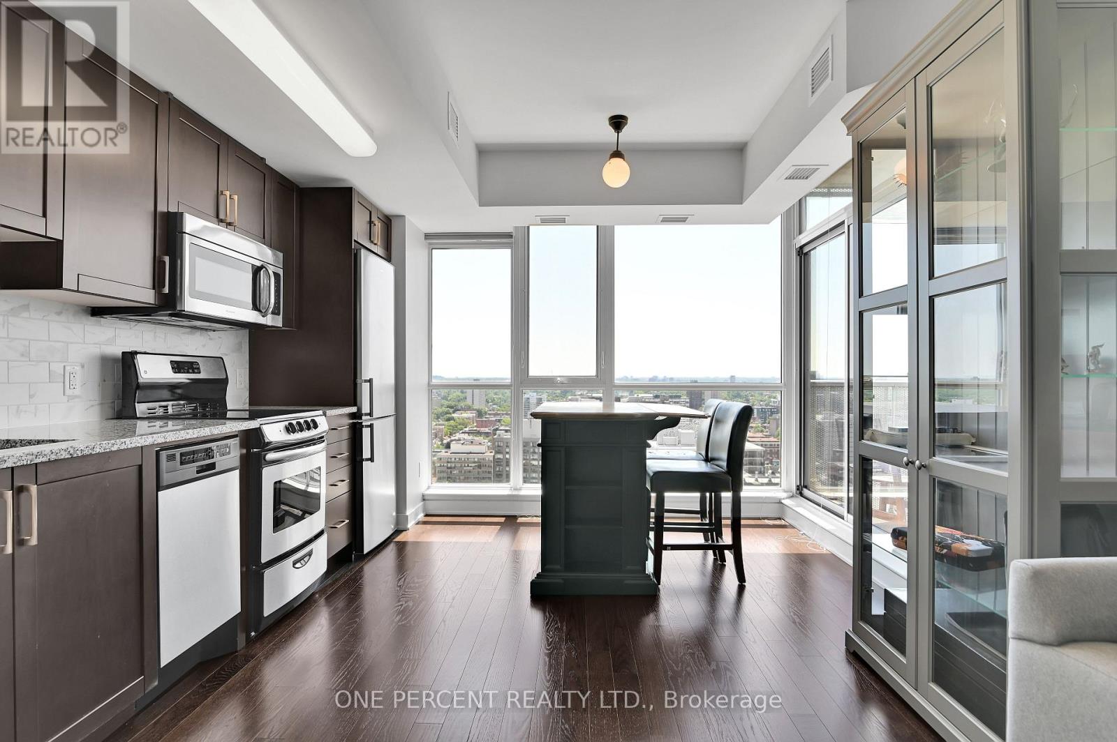 1905 - 40 Nepean Street