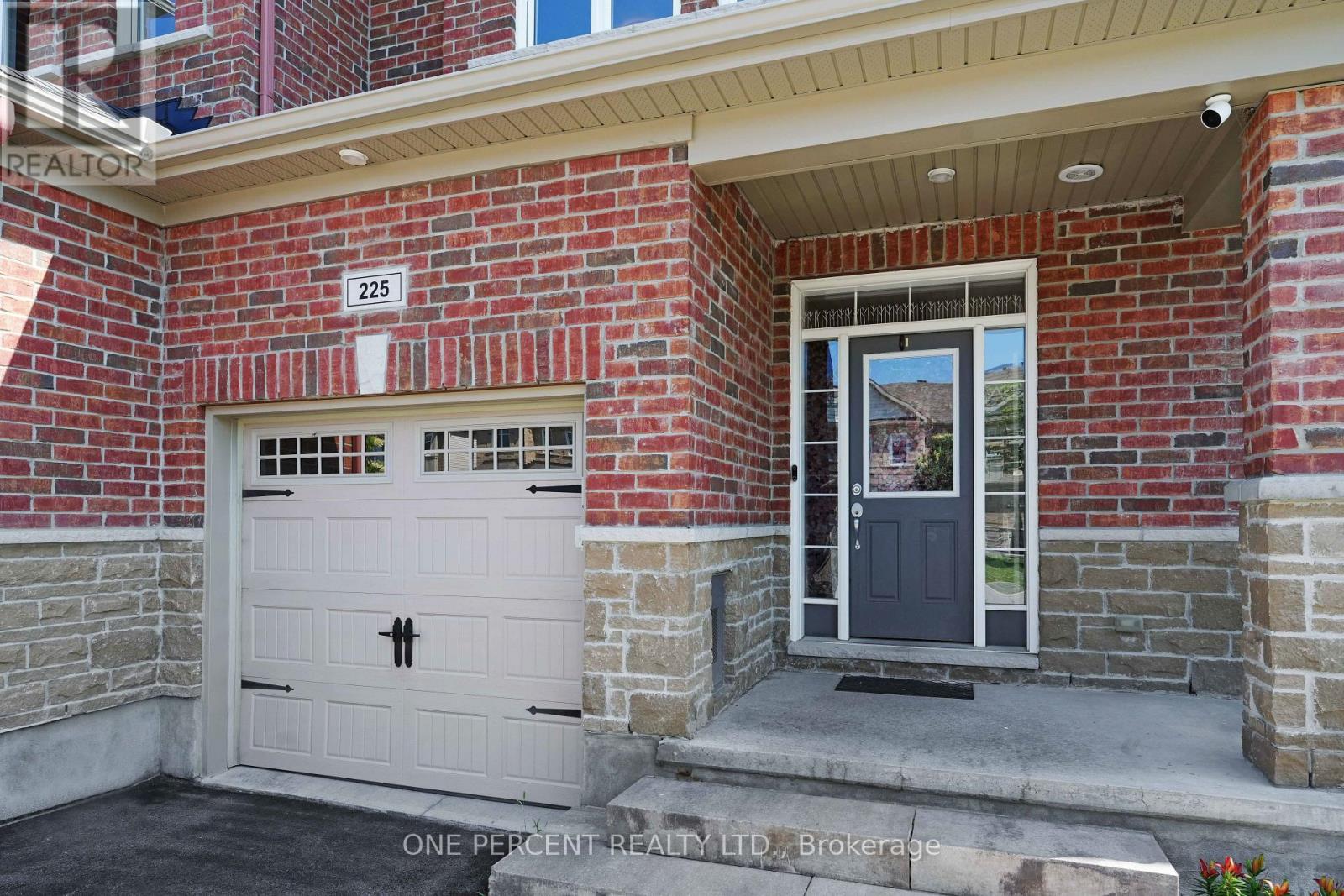 225 Losino Crescent