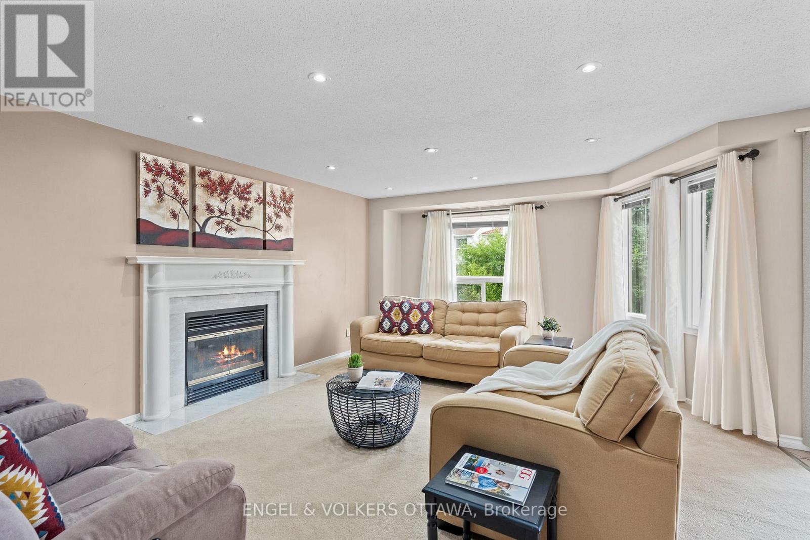 4 Collingwood Crescent