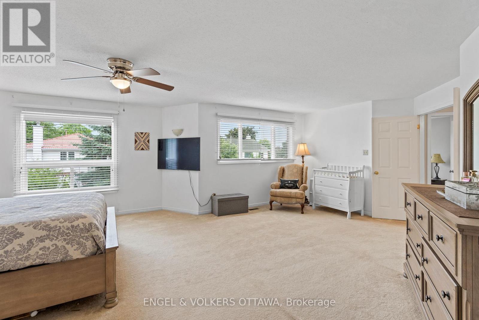 4 Collingwood Crescent