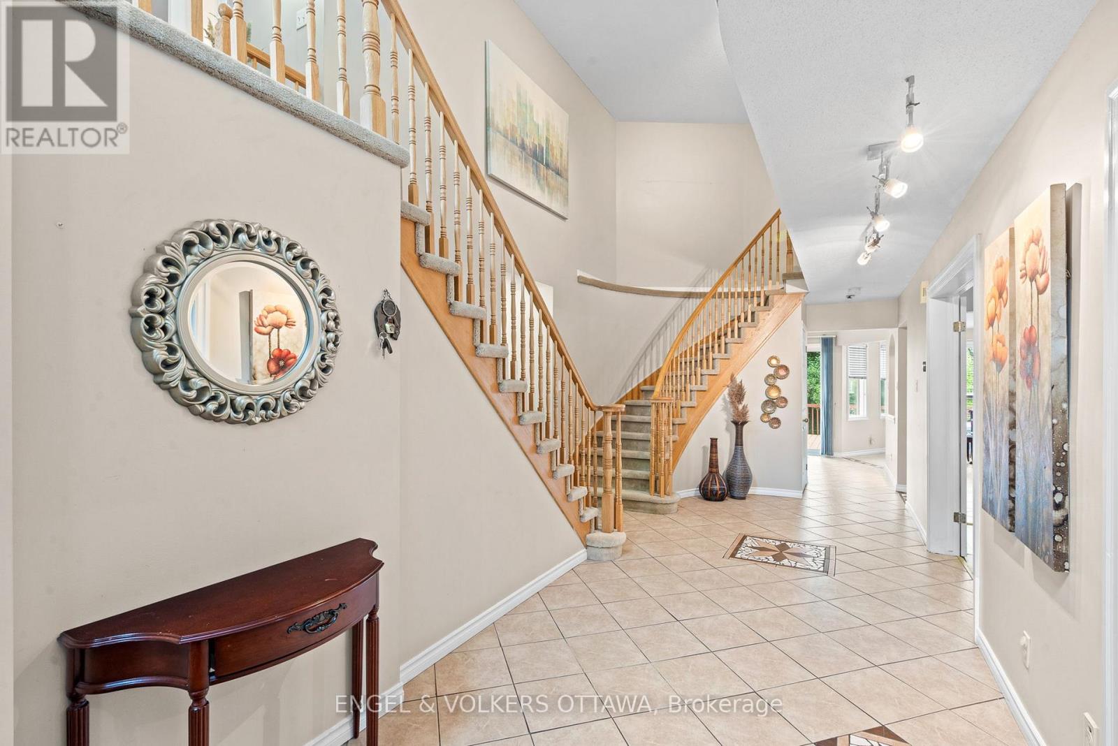 4 Collingwood Crescent