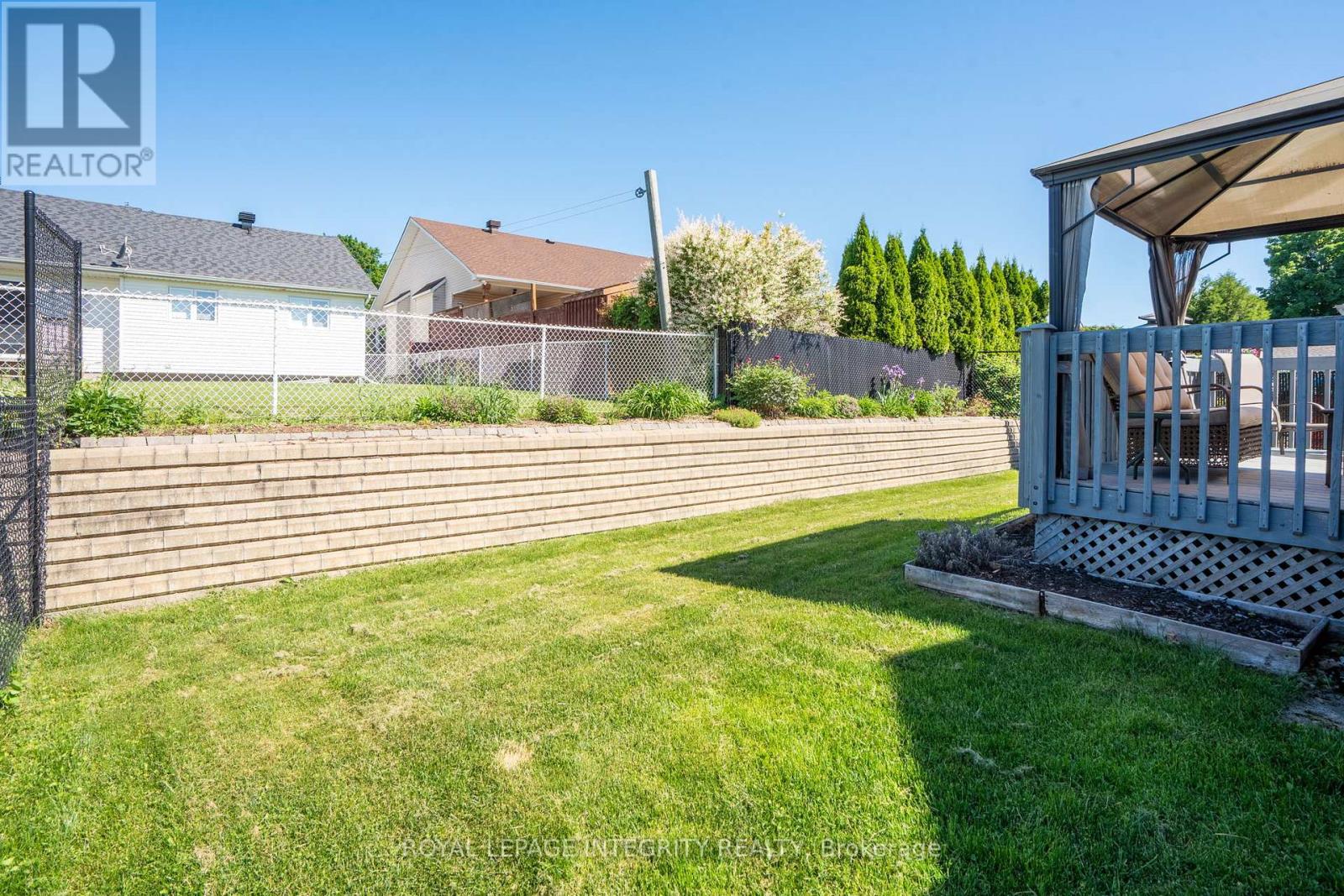 120 Jasper Crescent