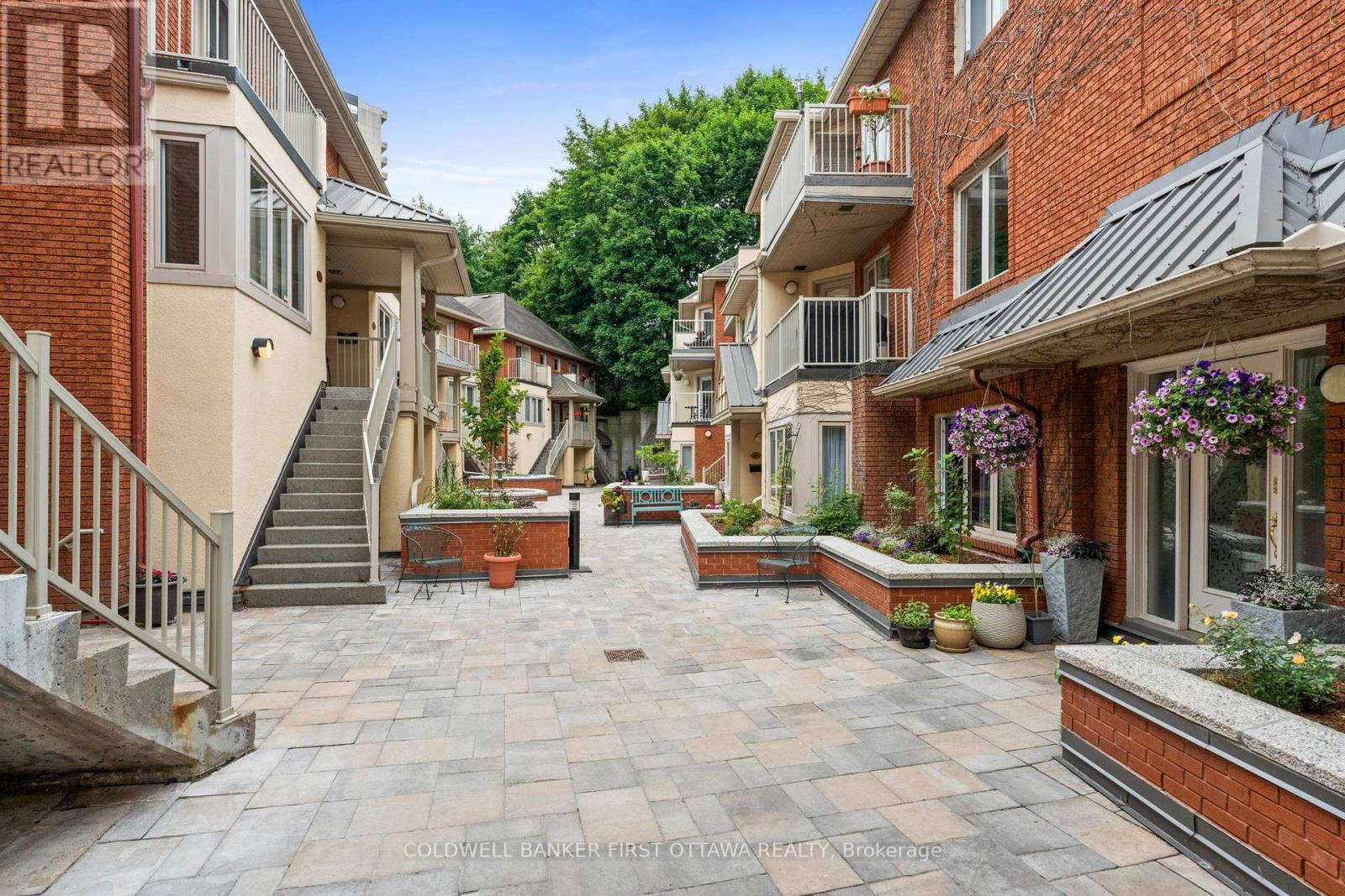 111f - 250 Fountain Place