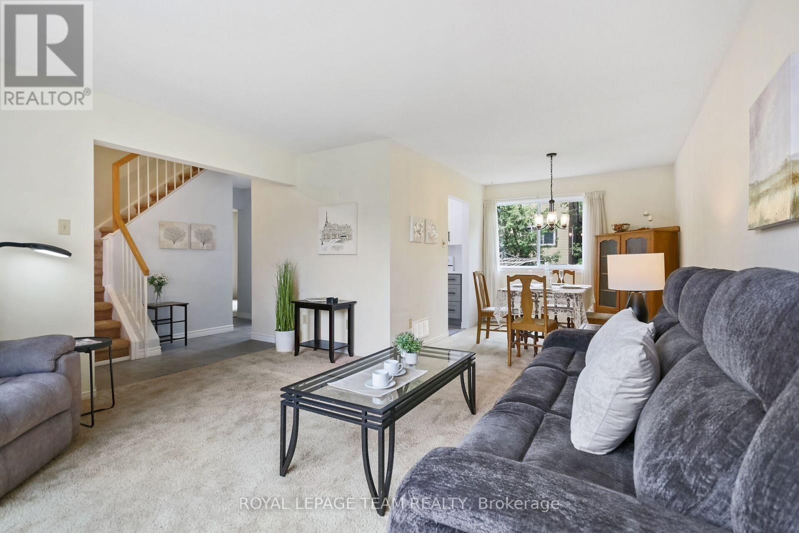22 Hewitt Way