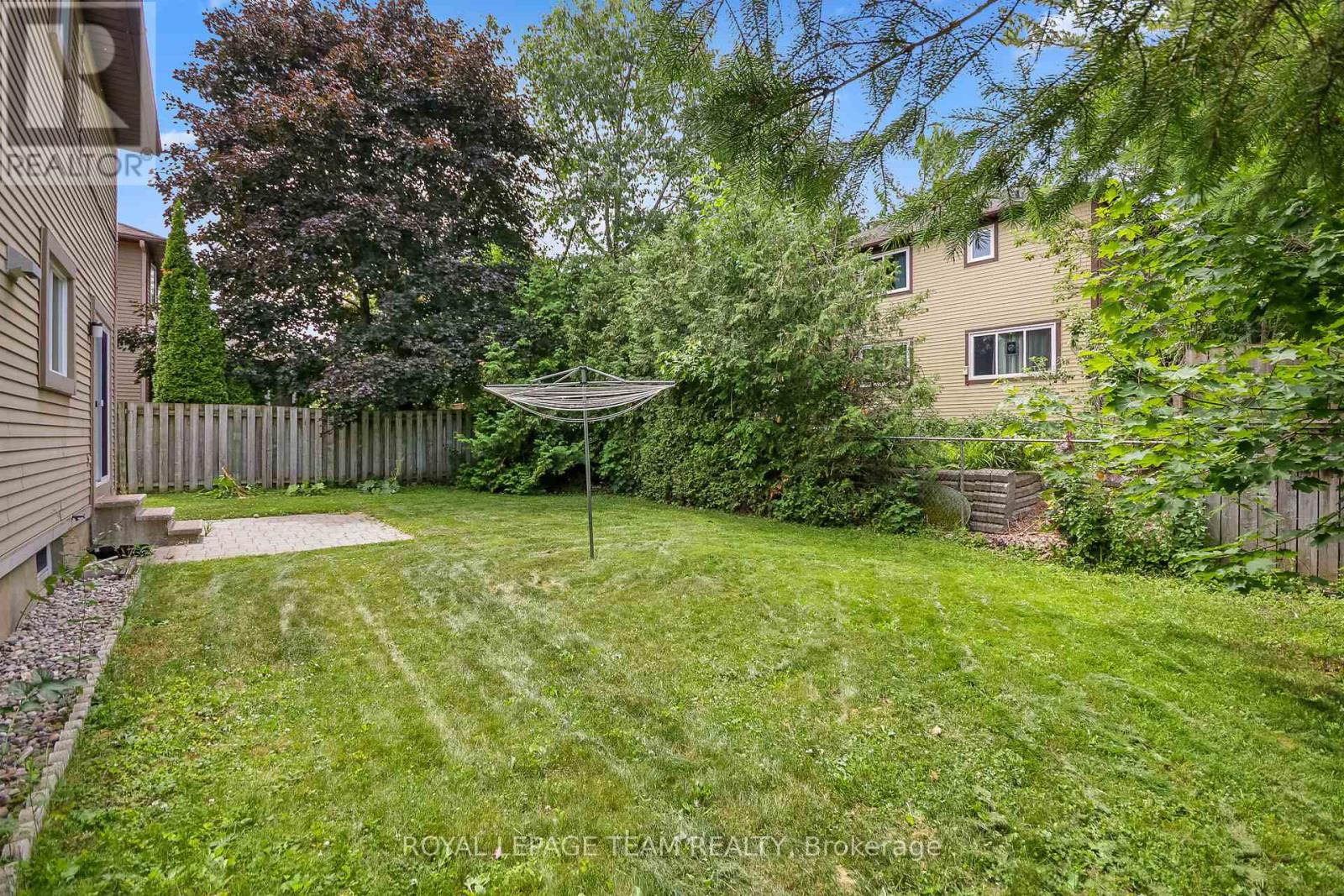 22 Hewitt Way
