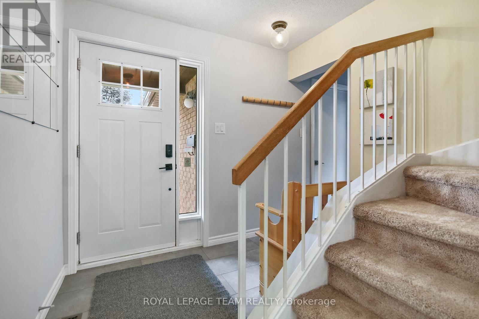 22 Hewitt Way