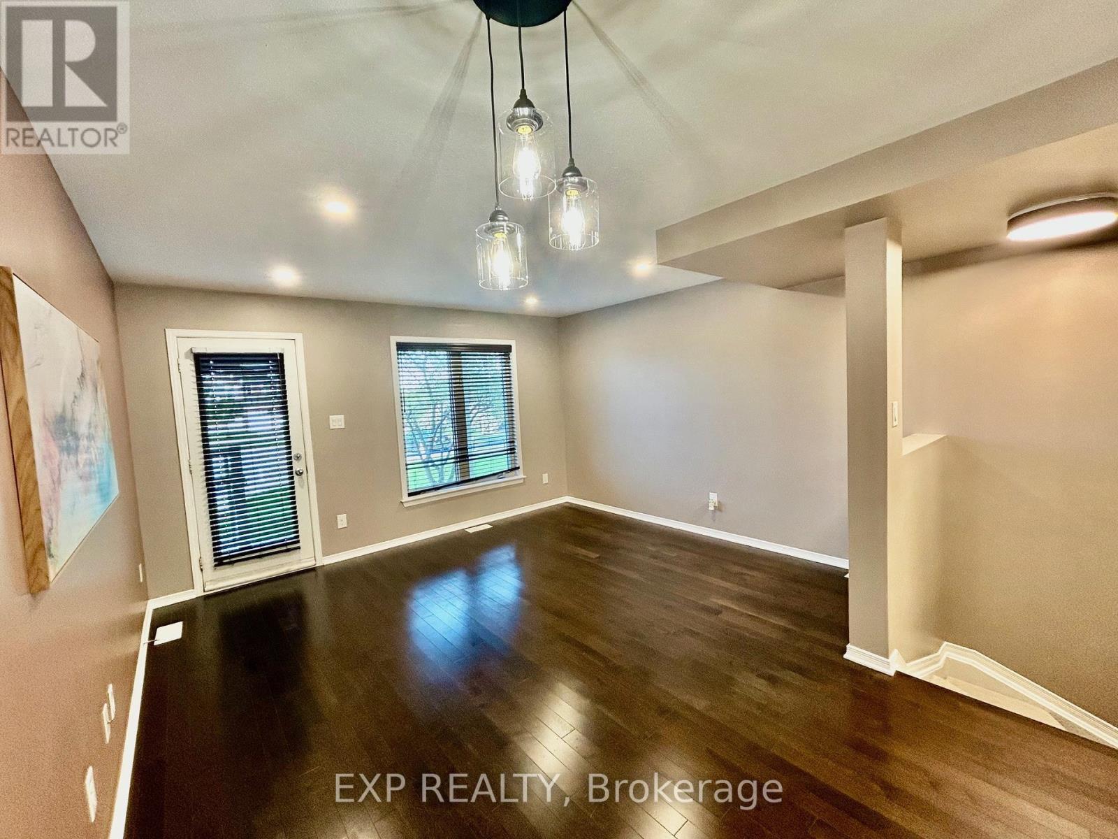 208 Shanly Private