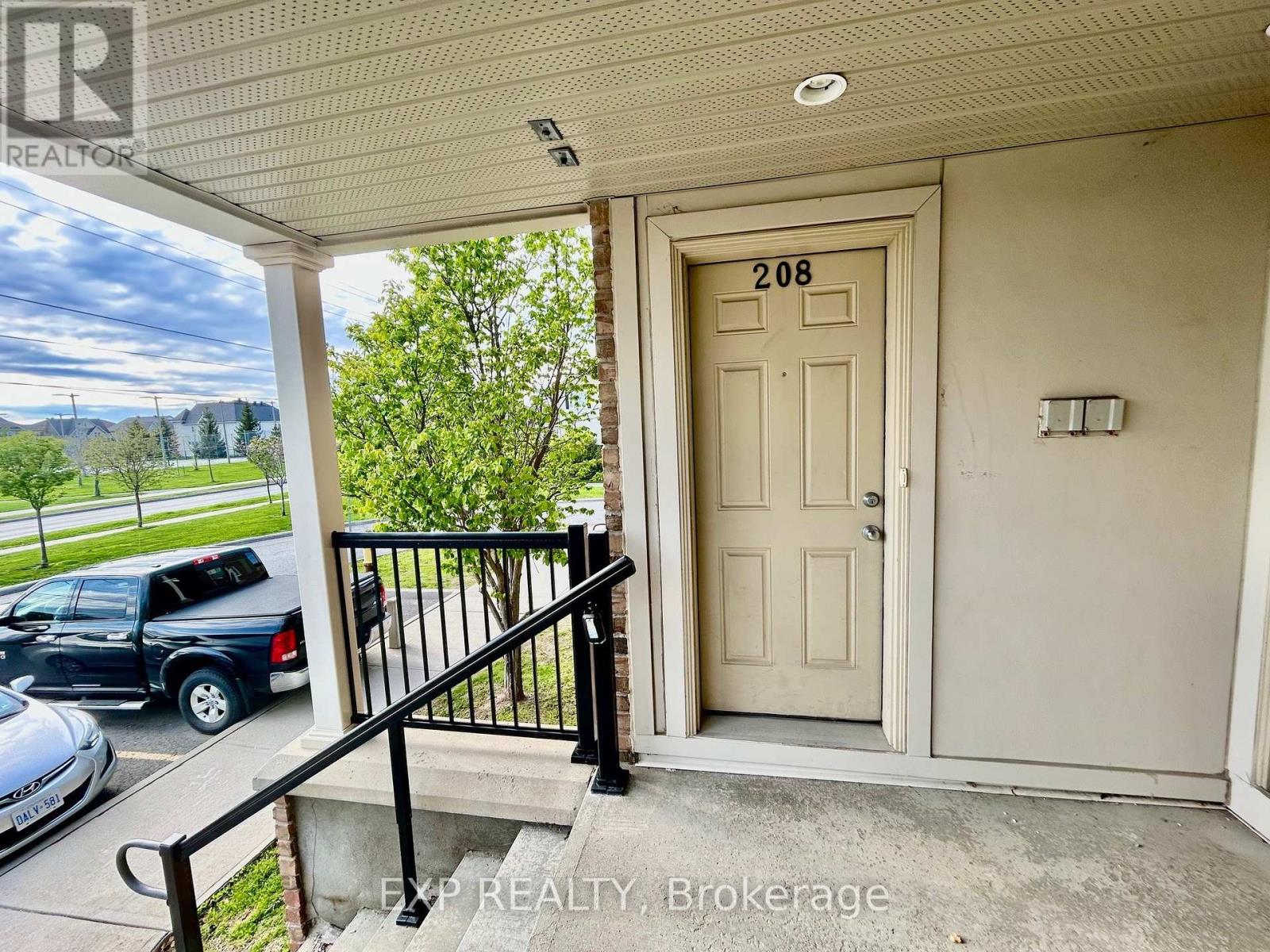 208 Shanly Private