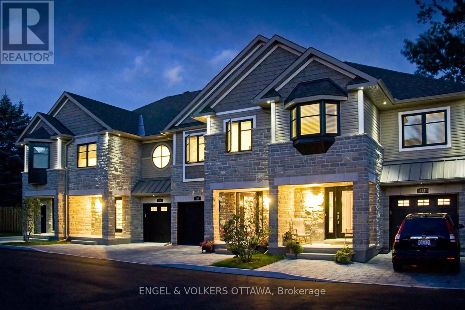105 Montauk Pvt