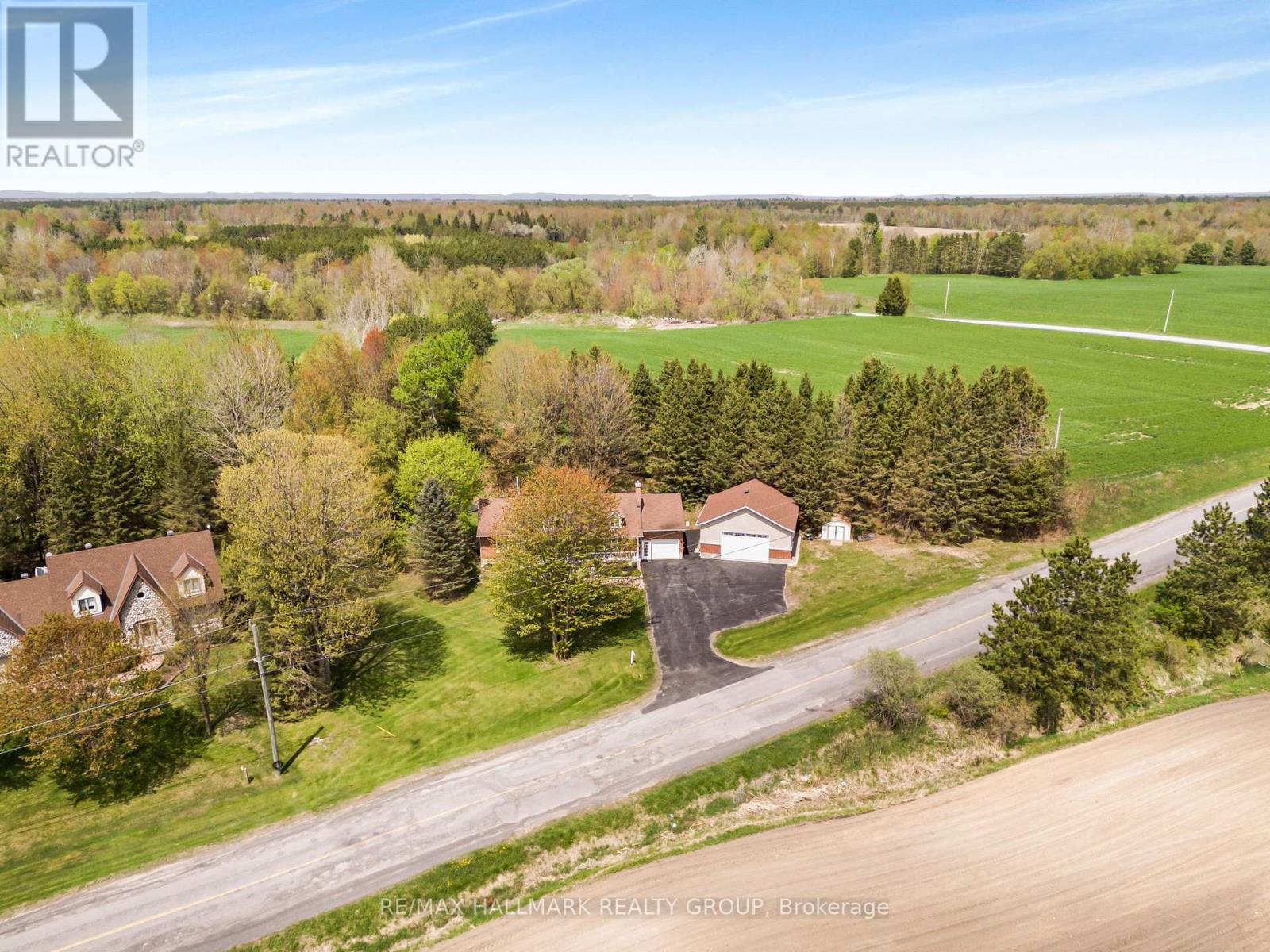 1211 Lacroix Road