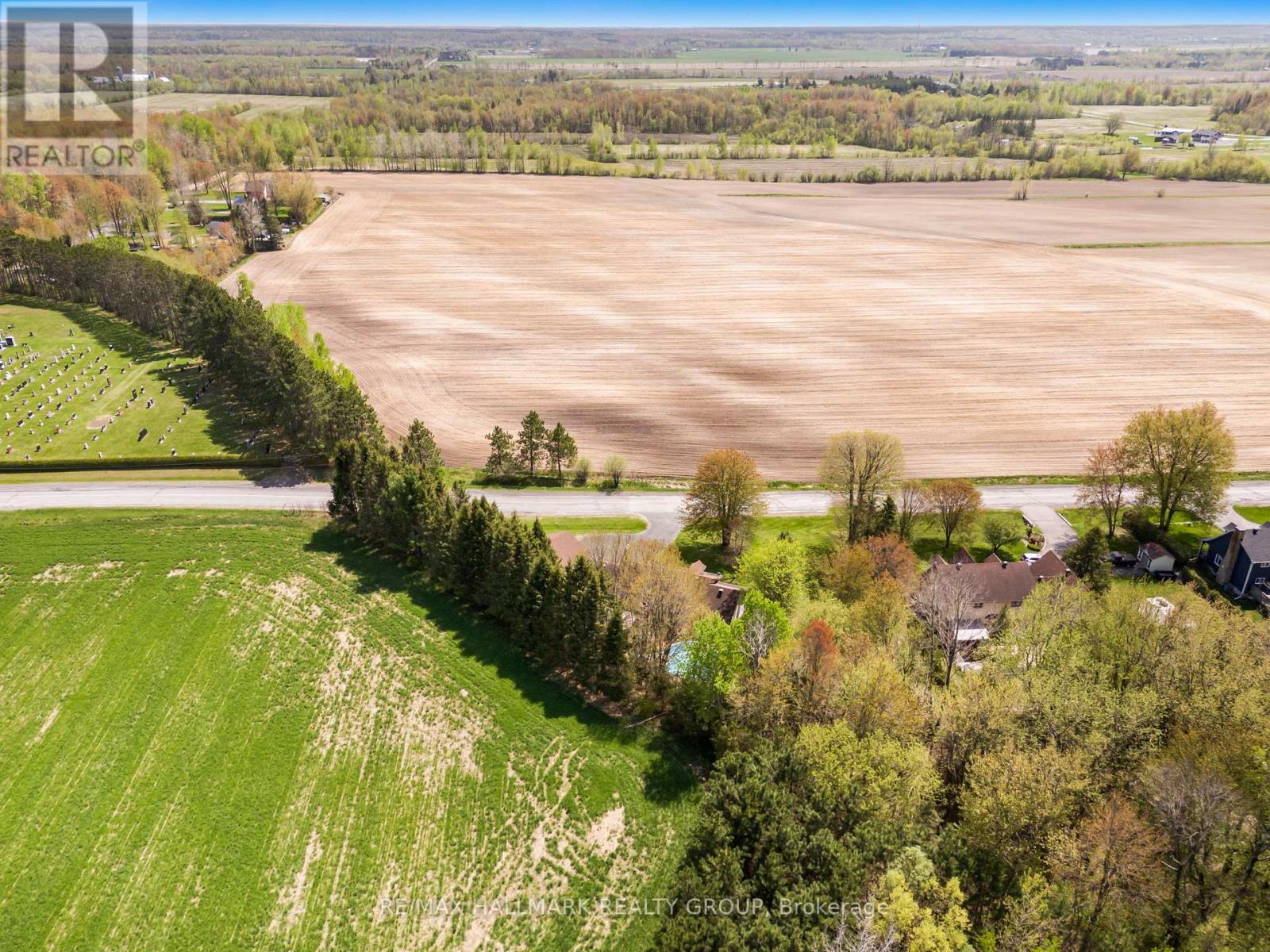 1211 Lacroix Road