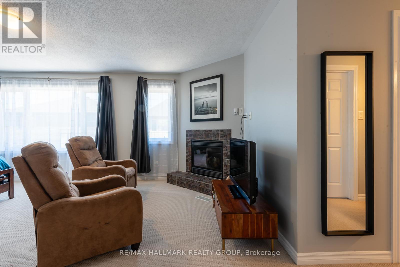 217 Fountainhead Drive