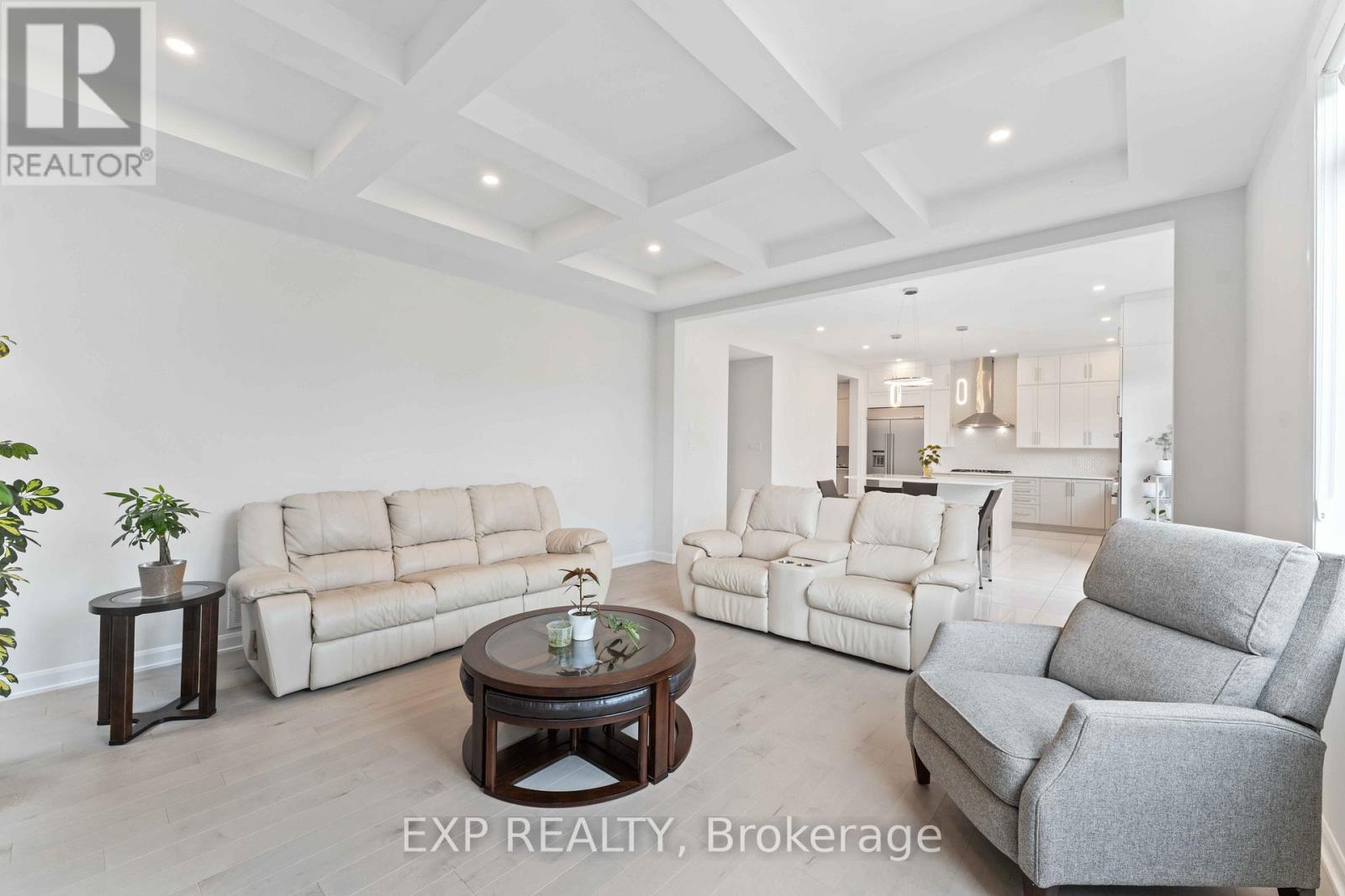 700 Coast Circle