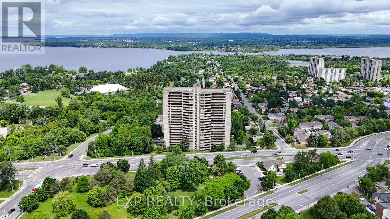1301 - 415 Greenview Avenue