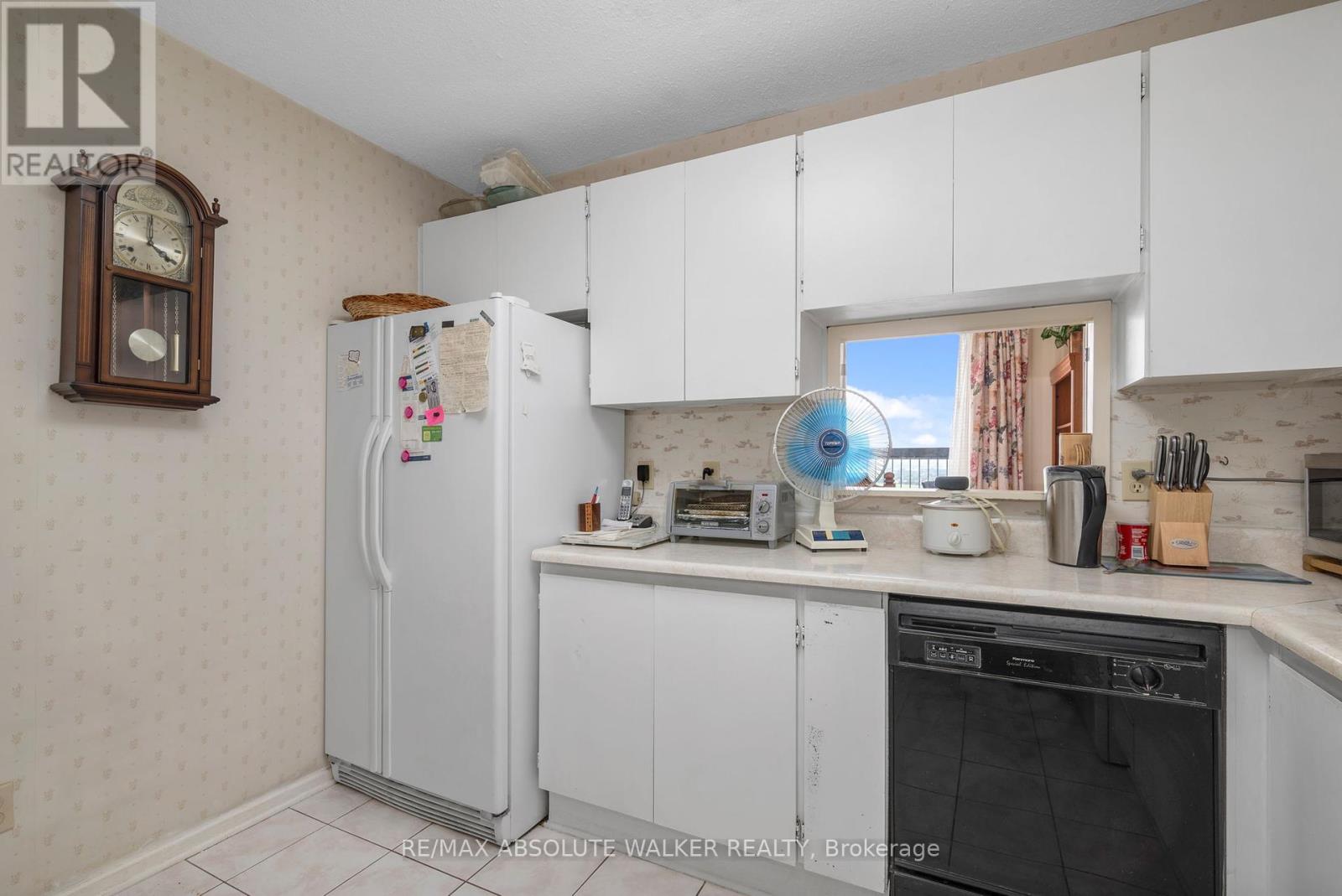 Ph6 - 1380 Prince Of Wales Drive