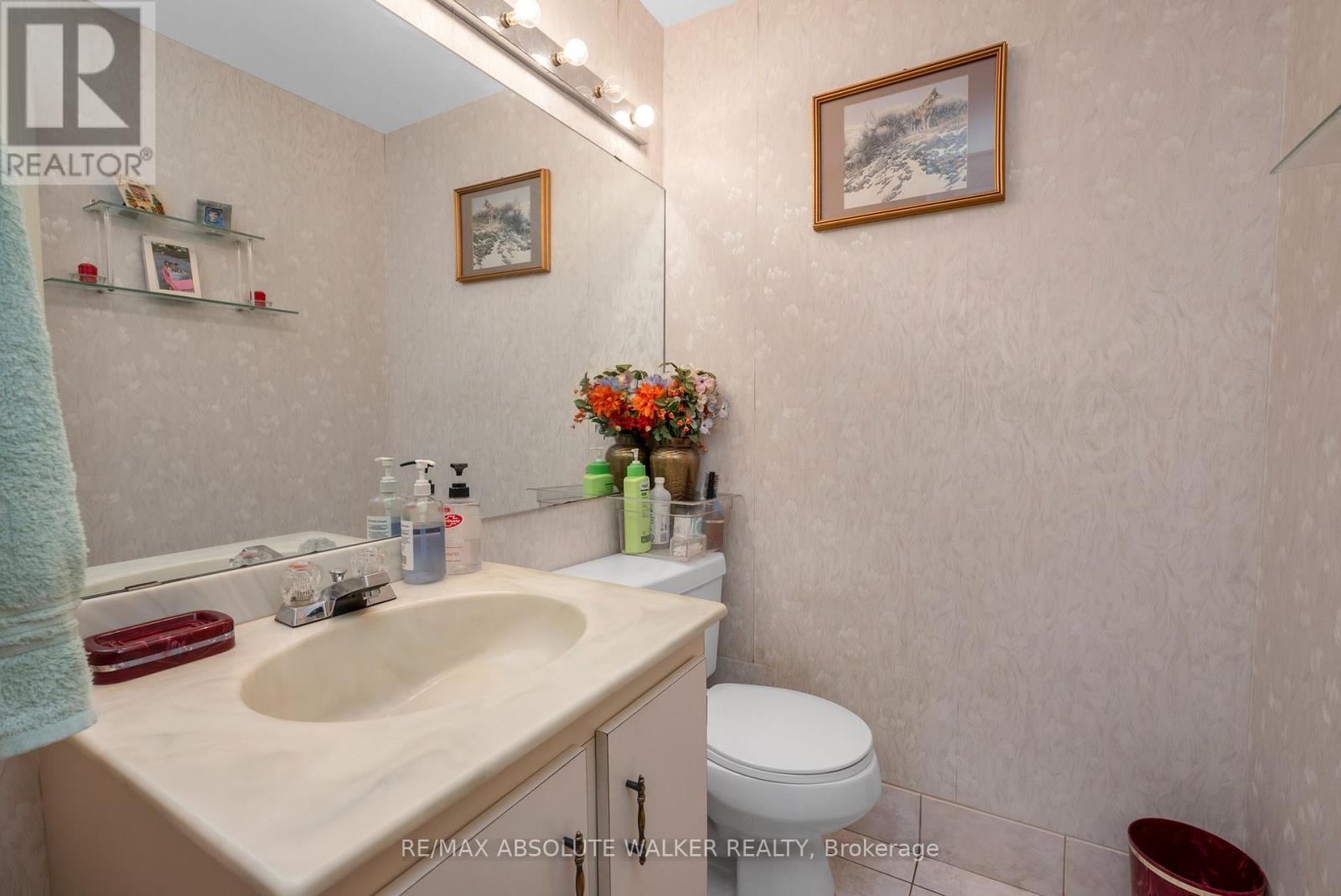 Ph6 - 1380 Prince Of Wales Drive