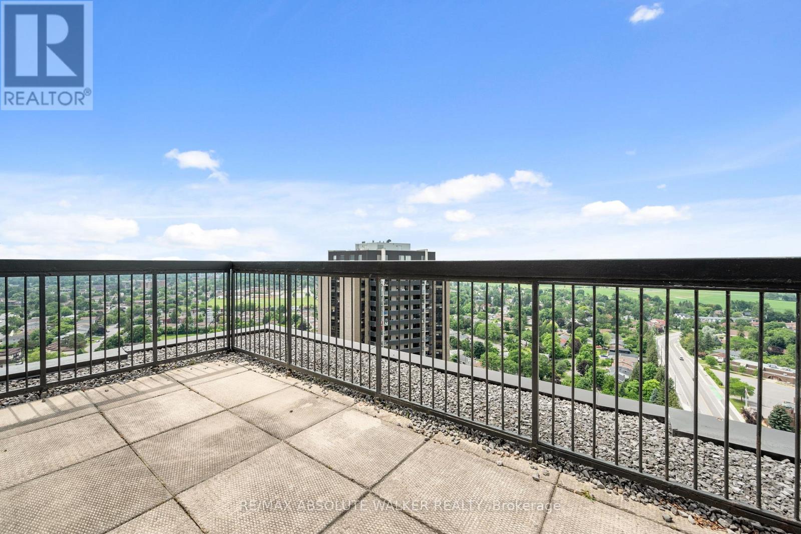 Ph6 - 1380 Prince Of Wales Drive