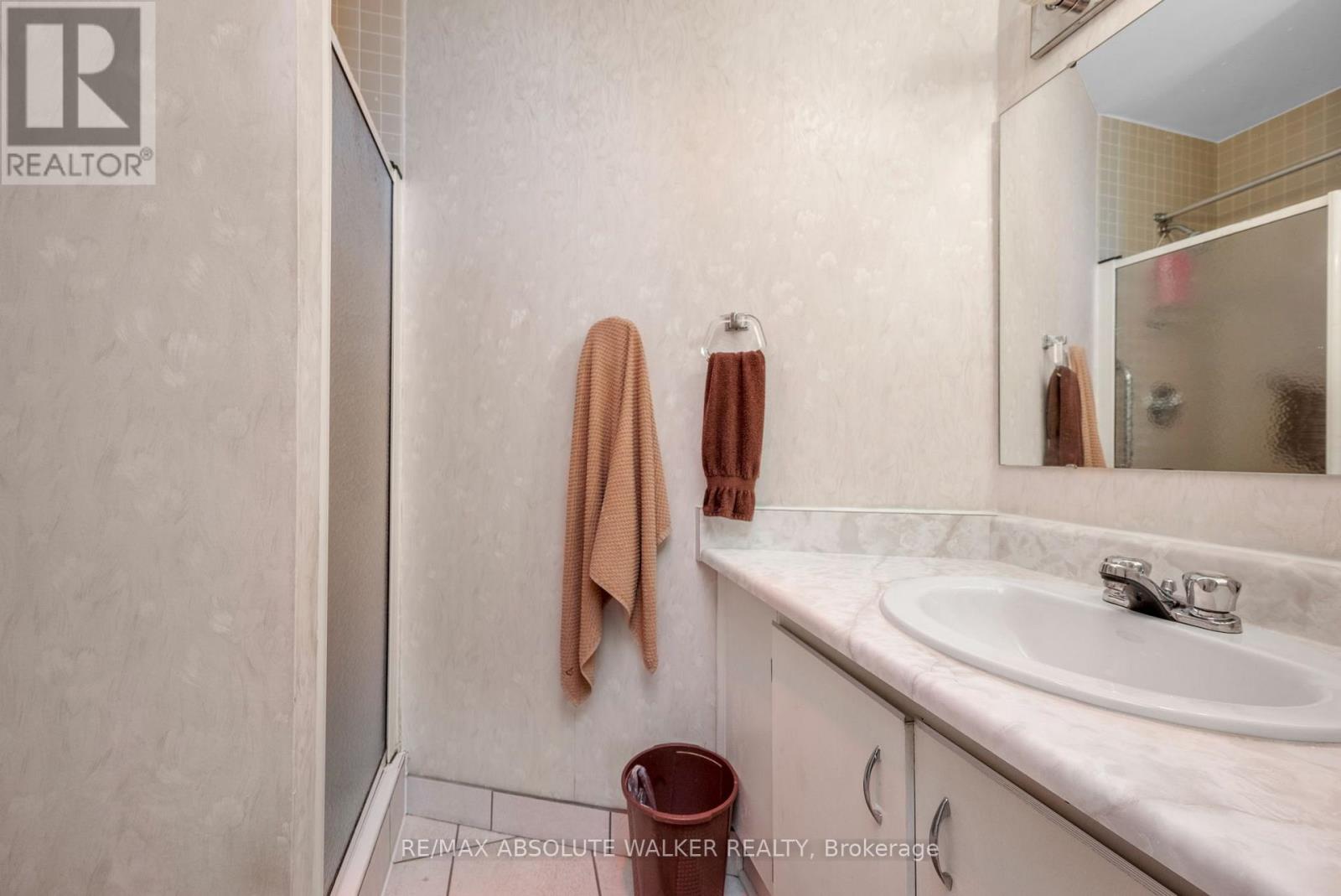 Ph6 - 1380 Prince Of Wales Drive