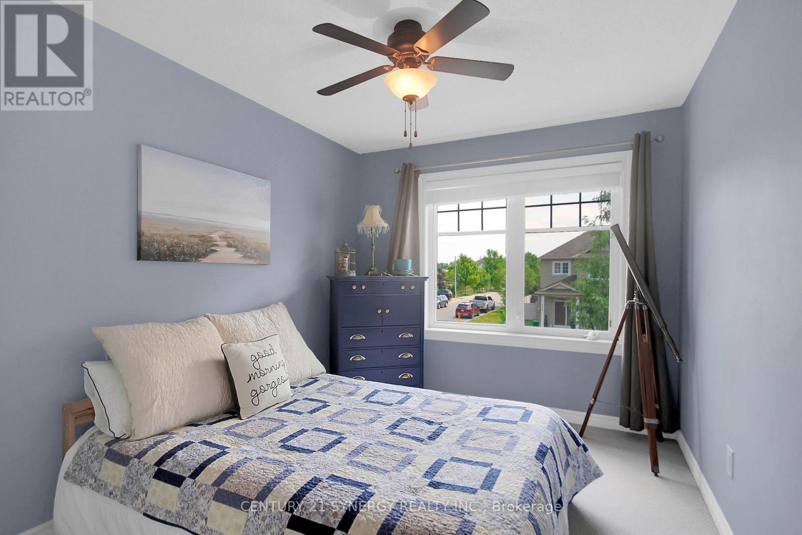251 Mojave Crescent