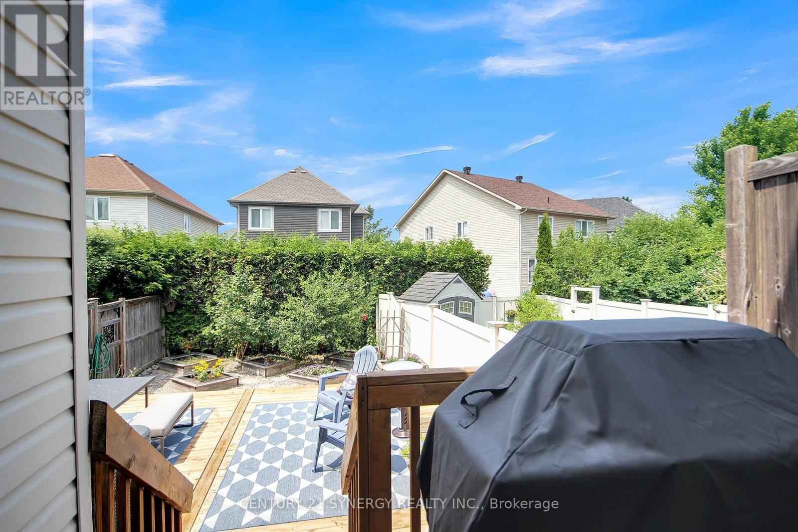 251 Mojave Crescent