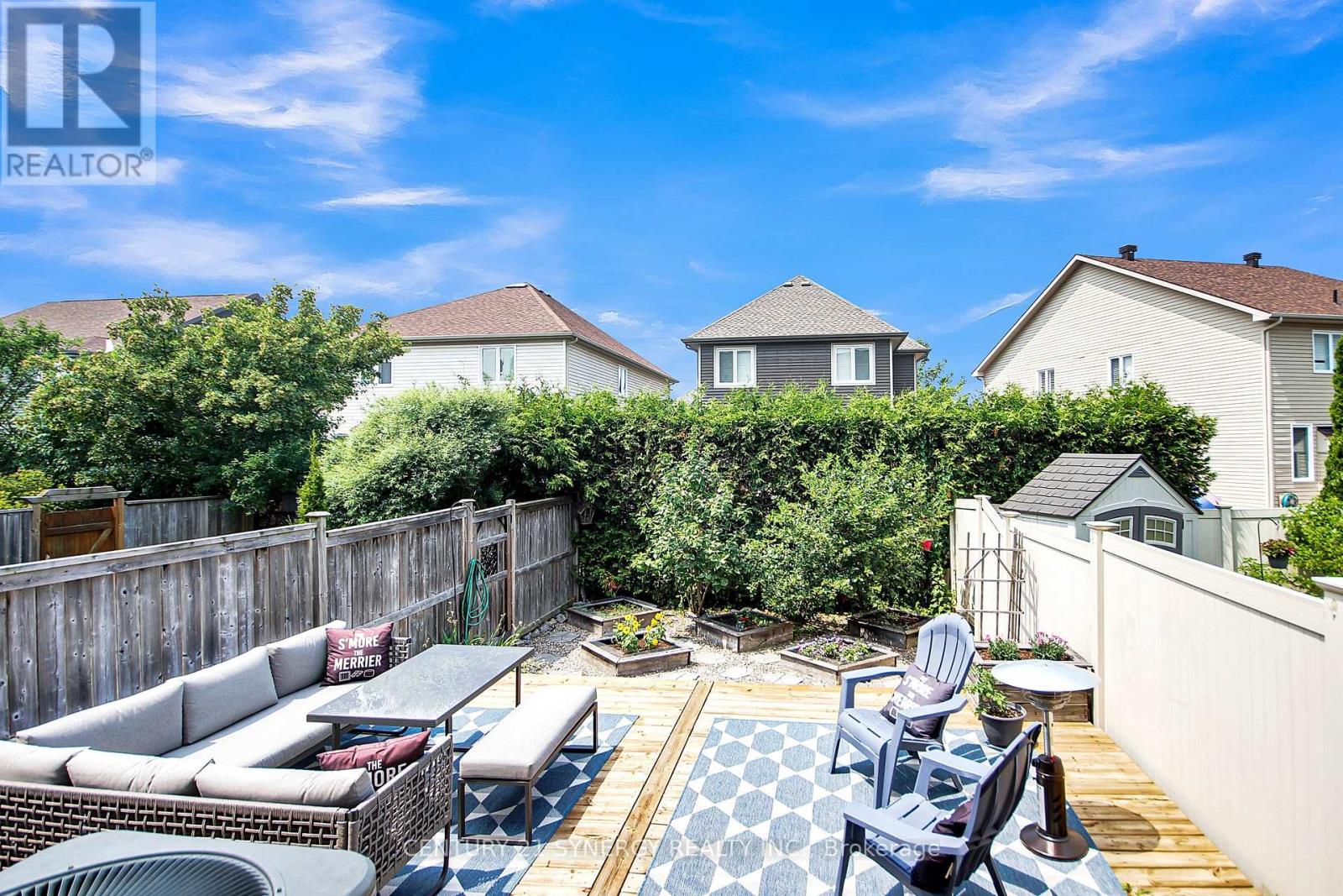 251 Mojave Crescent