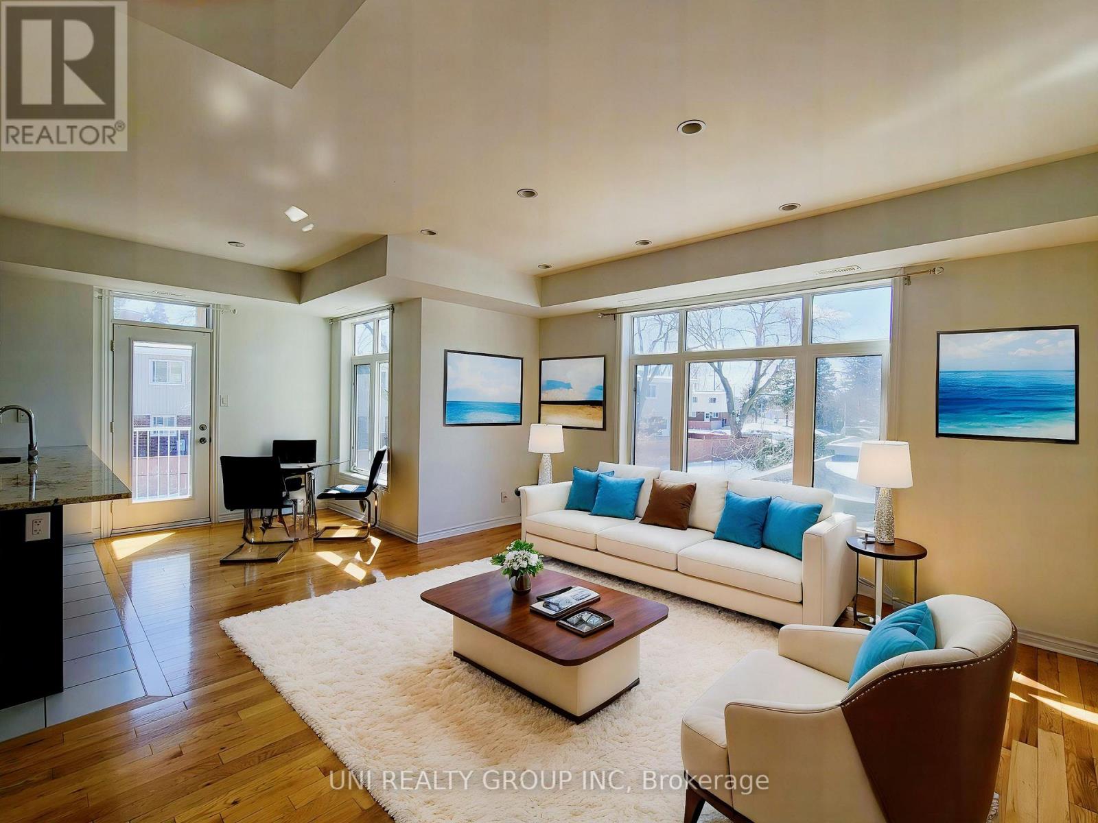 298c Everest Private
