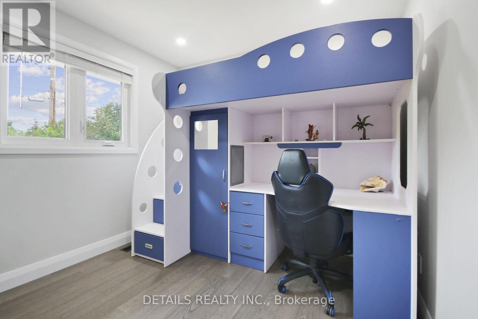 2708 Bekker's Court