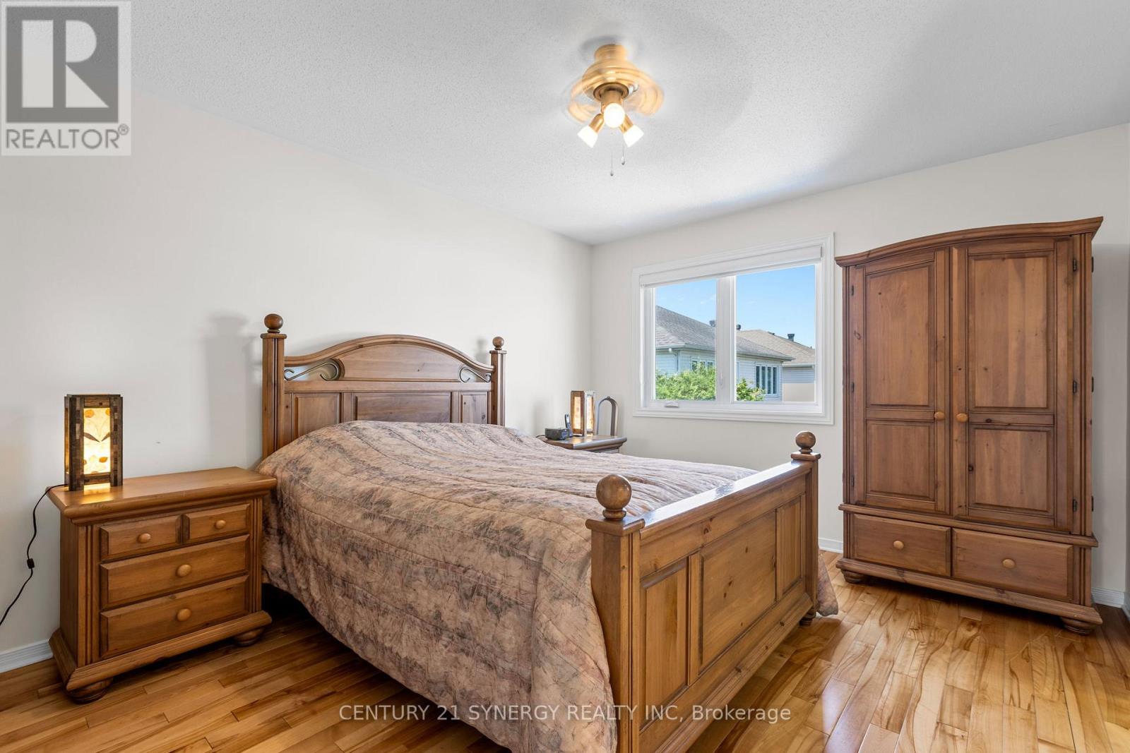 1525 Senateurs Way