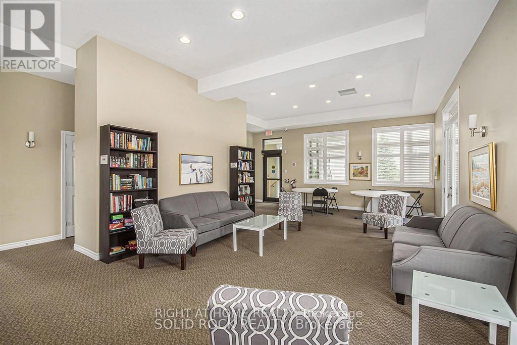 1213 - 2871 Richmond Road W