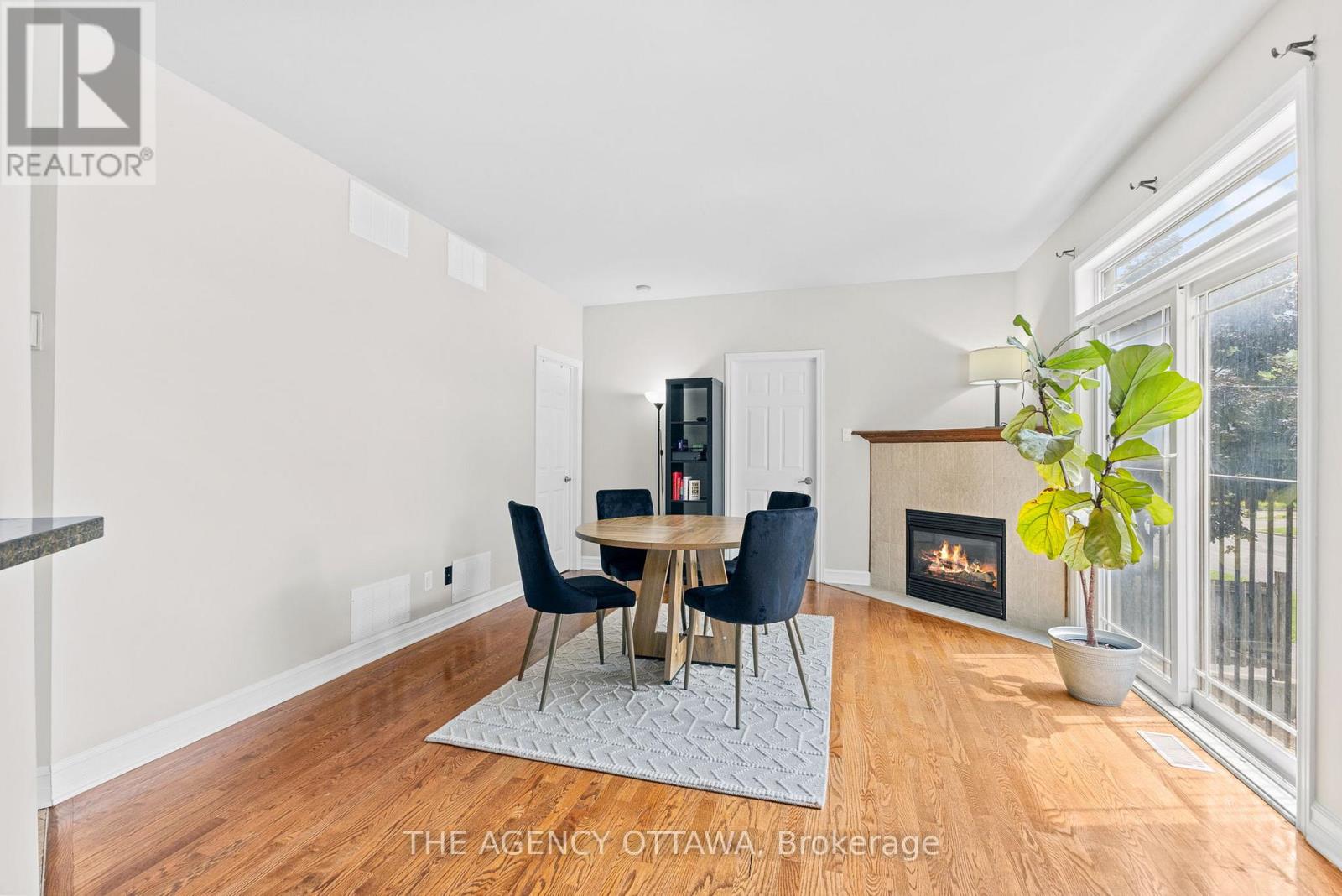 203 - 711 Churchill Avenue N
